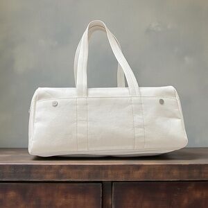 Ro New York Leather Elegant White Handbag